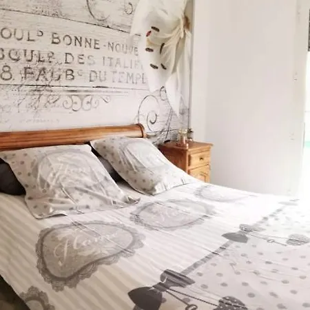 Maison En Ossature Bois Проживание в семье